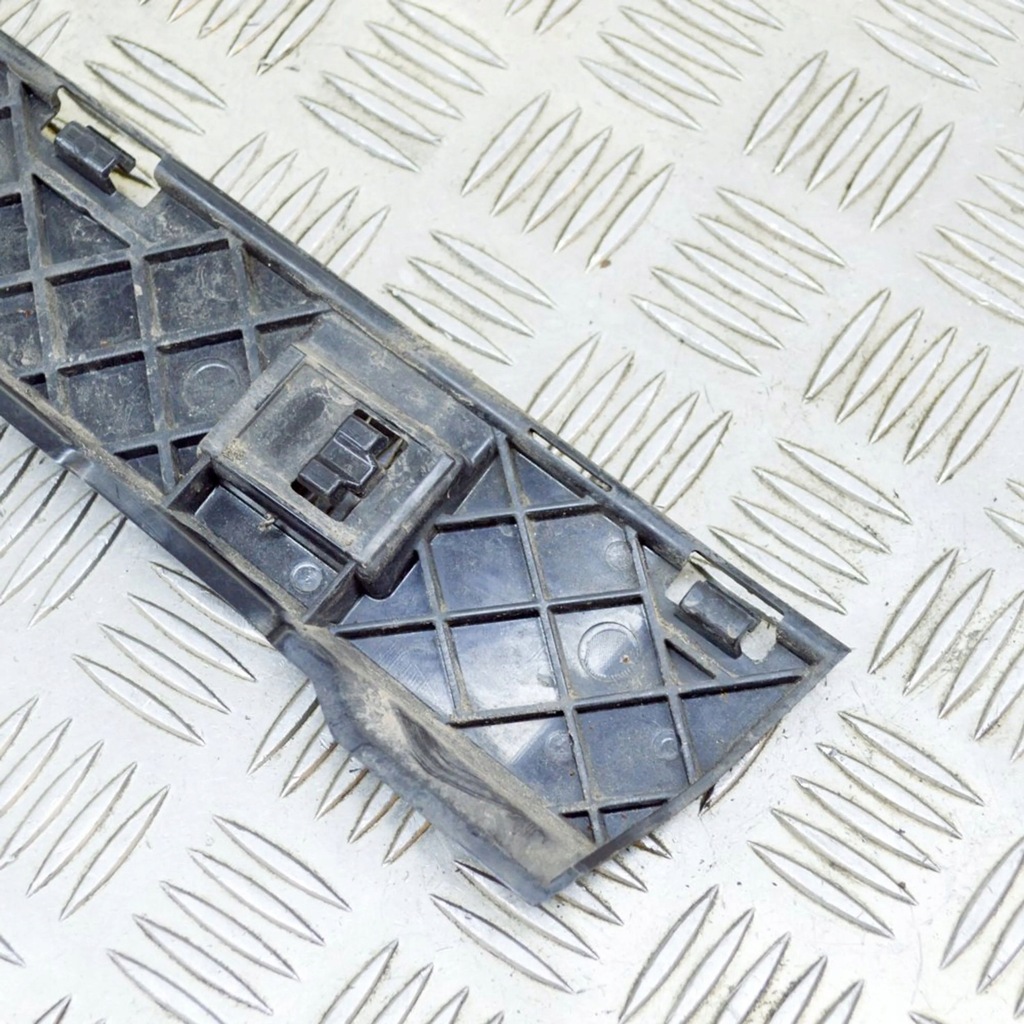 фото №5, Bmw 4 f32 f33 2016 задняя сторона правая молдинг порог