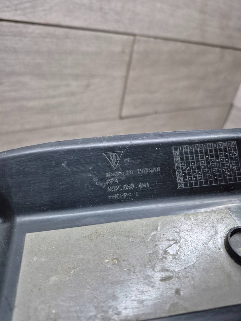 фото №11, 12174. porsche carrera gts молдинг порог левая 992853369a