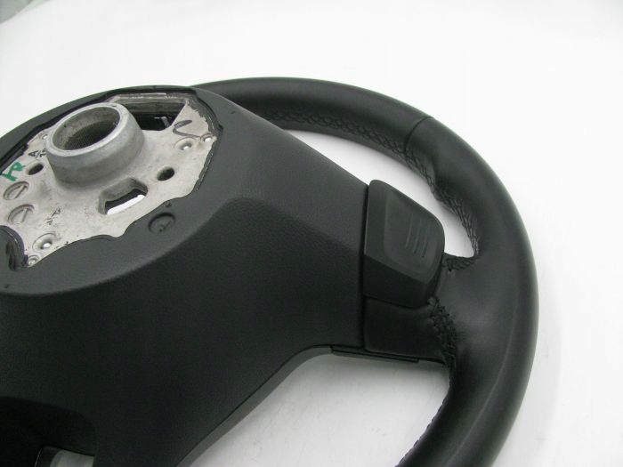 фото №12, Vw tiguan touran passat b8 воздуховод кожаный dsg