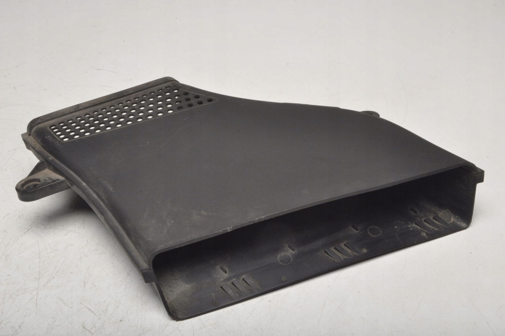 Купить Audi q5 труба воздухозаборник воздуха 8r0129618h