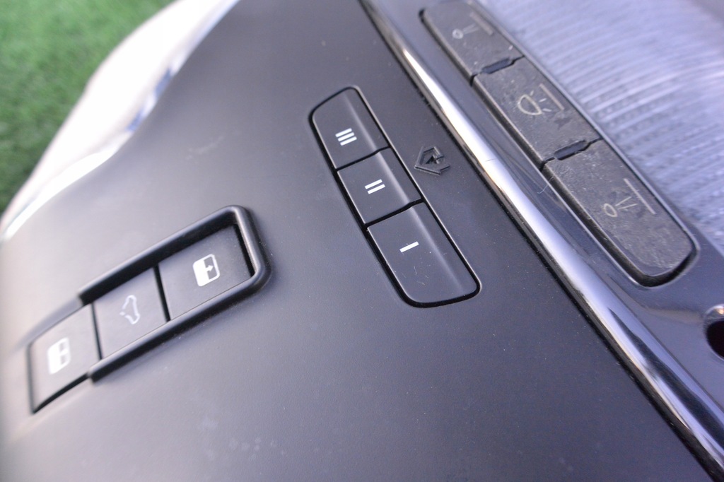 фото №8, Лампа потолочный maserati ghibli quattroporte