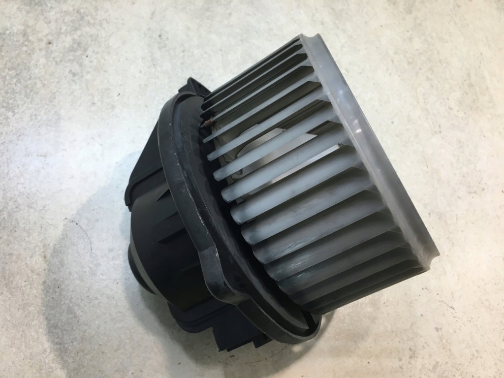 фото №9, Вентилятор повітродувка discovery iii 2.7 td 17360045