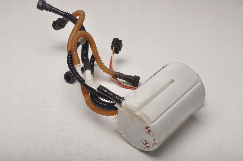 фото №3, Ferrari california 4.3 насос пального