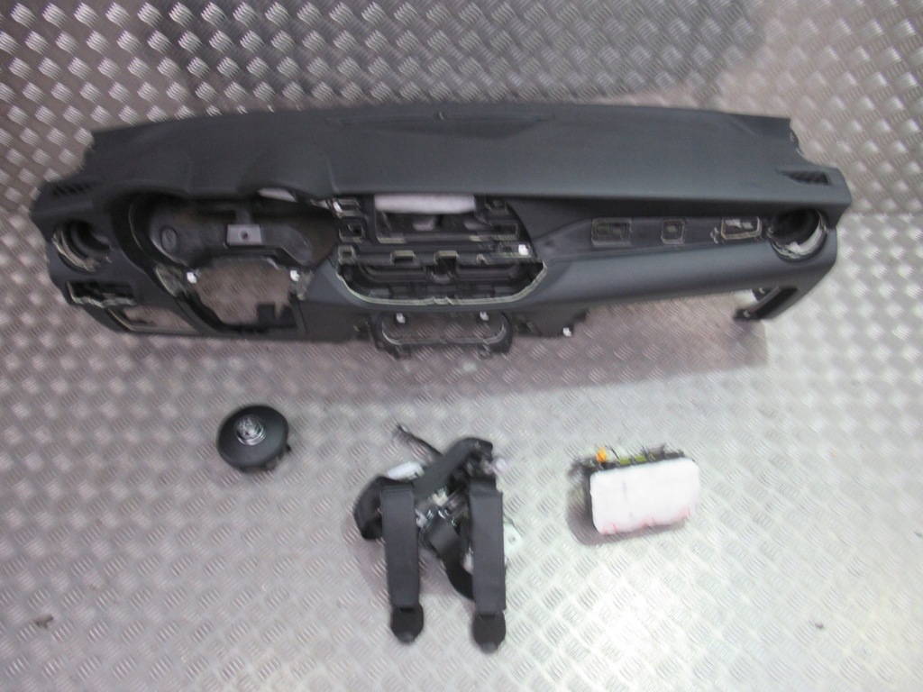 фото №15, Alfa romeo stelvio q4 панель приладів приладова консоль оригінал