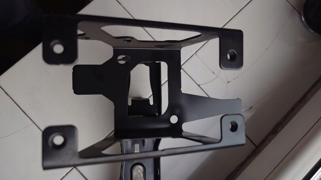 фото №7, Кронштейн фара bmw 3 f30 pr оригінальний номер bmw 51647245792 51647245792