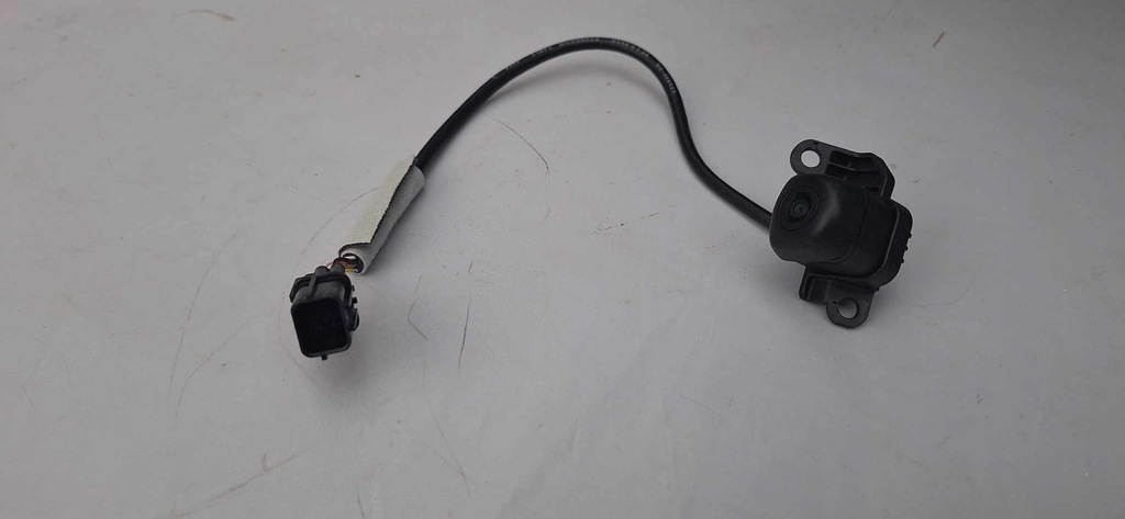 фото №8, Камера парковки заднего вида задняя kia hyundai kona 23- оригинальный номер 99240-j9500 oryg nowa