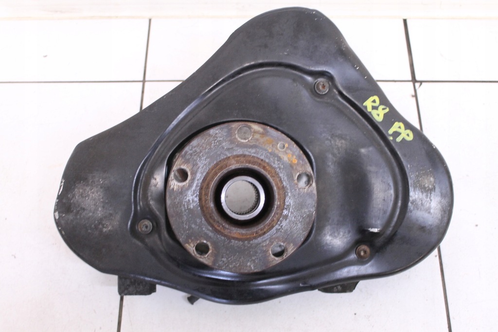 фото №1, Поворотный кулак правый перед audi r8 ii 2016r- 5.2fsi v10