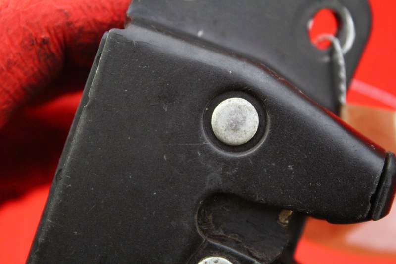 фото №6, Замок кришки задня багажника mitsubishi space star 1 i 98-02