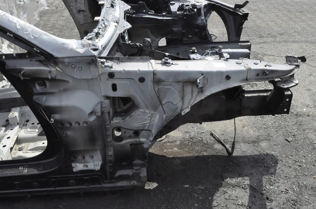 фото №2, Rolls-royce wraith rr5 четверть лонжерон правая перед