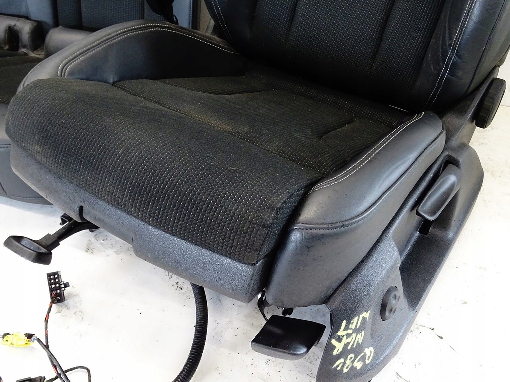 фото №16, Сидіння перед задня правий лівий заднє сидіння audi q3 8u s-line напівшкіра