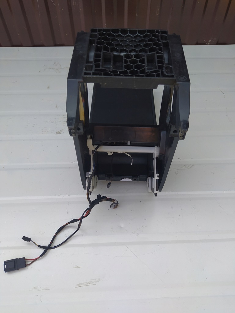 фото №7, Подлокотник туннель среднего - skoda superb iii