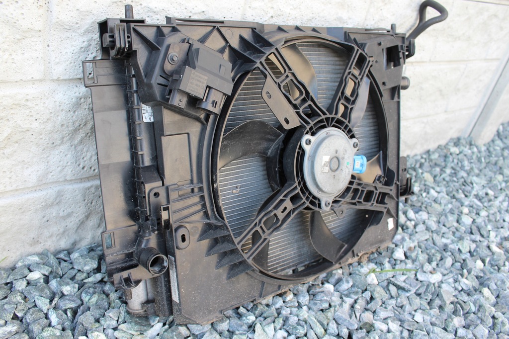 фото №9, Pas передний радиатор renault twingo iii #956