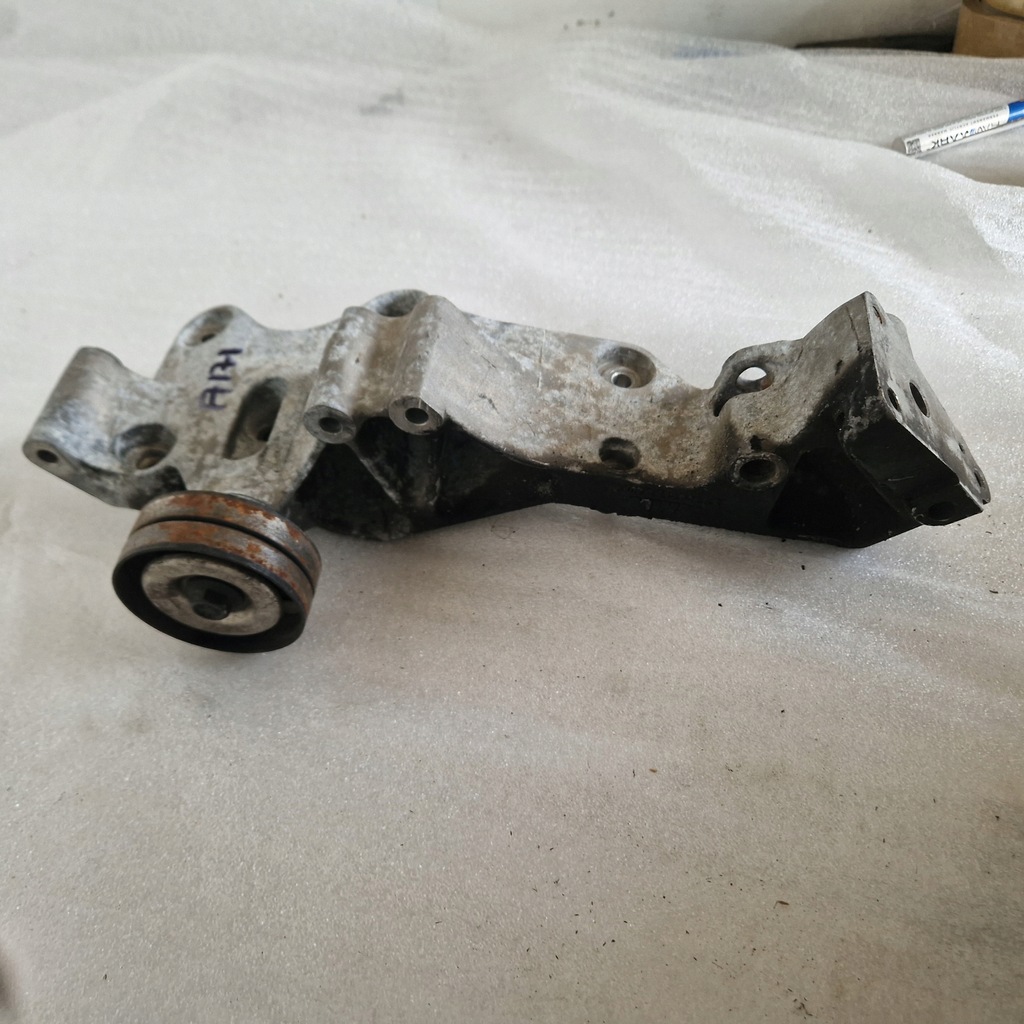 фото №5, Vw lt sprinter кронштейн генератора кронштейн