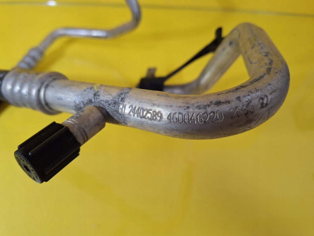 Шланг пабтрубок  кондиционера 24402589 opel signum nr89 с Разборки