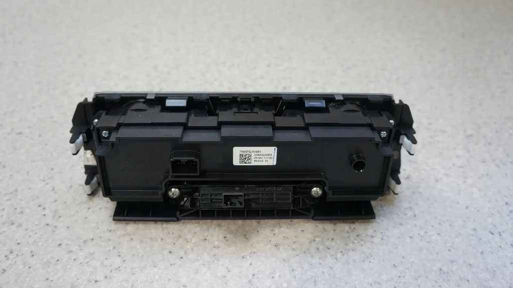 фото №5, Панель обдув кондиционера honda civic x hb 79600tgle510m1