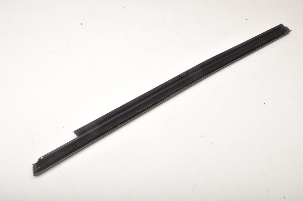 фото №15, Bmw i4 g26 молдинг стекло подоконная передняя правая 7482960