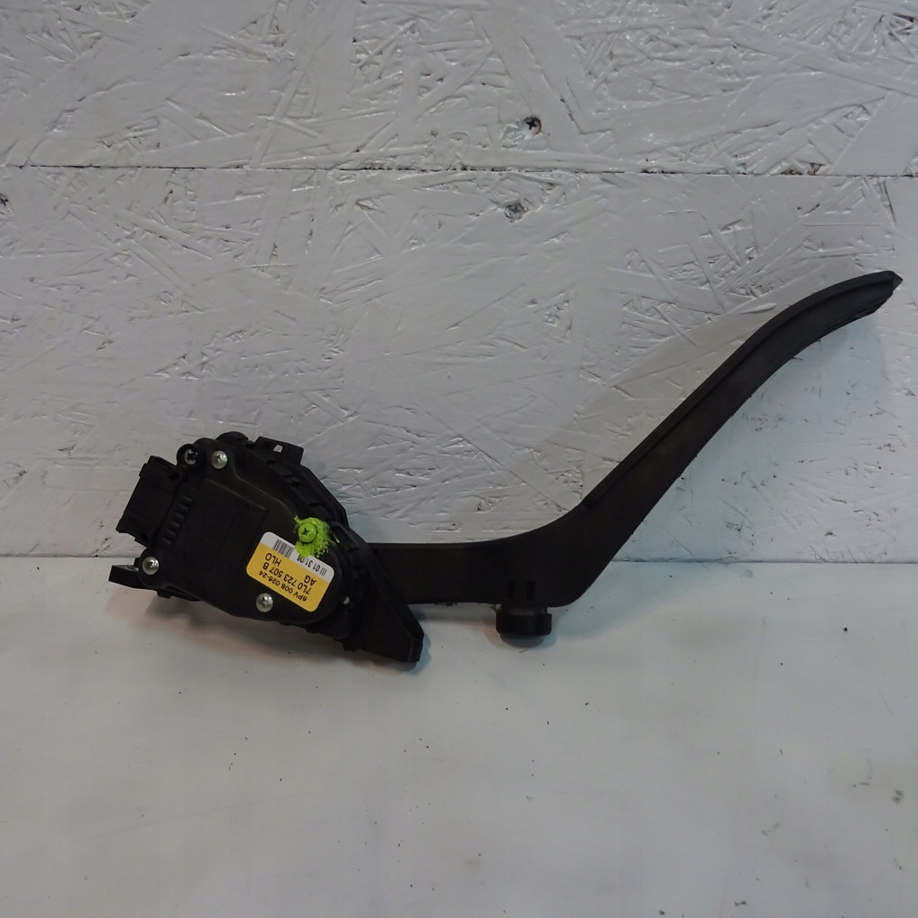 фото №1, Audi q7 4l 3.0tdi педаль газа 7l0723507b