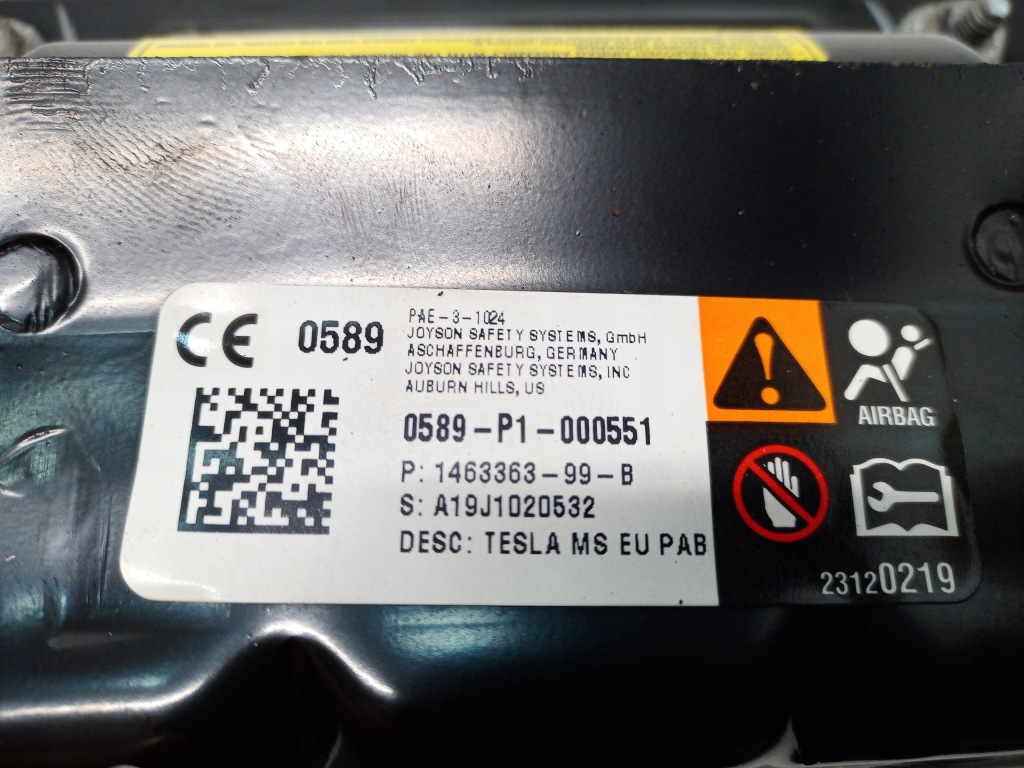 Подушка воздушная подушка безопасности пассажира консоли 1463363-99-b tesla s рестайлинг  2016- с Разборки