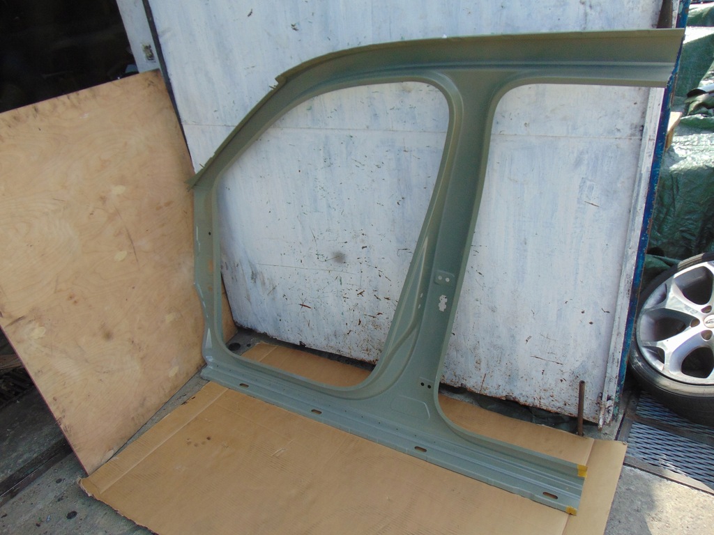 фото №11, Обшивка рамка двері блок двигуна правий перед skoda kodiaq 565809606