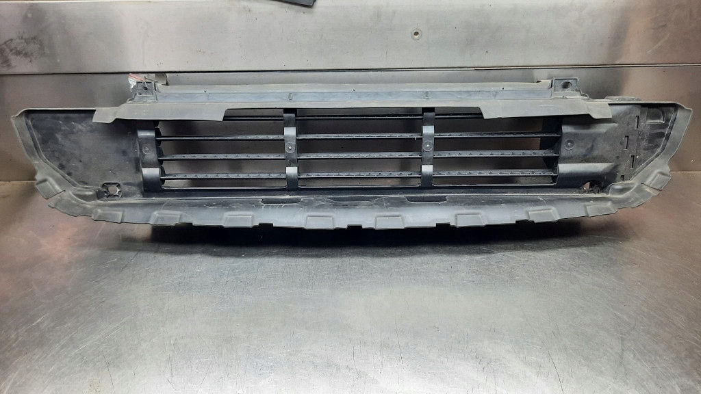 фото №1, Шторка жалюзі впуск повітря оригінальний номер 31455423 volvo xc40 ii 18-