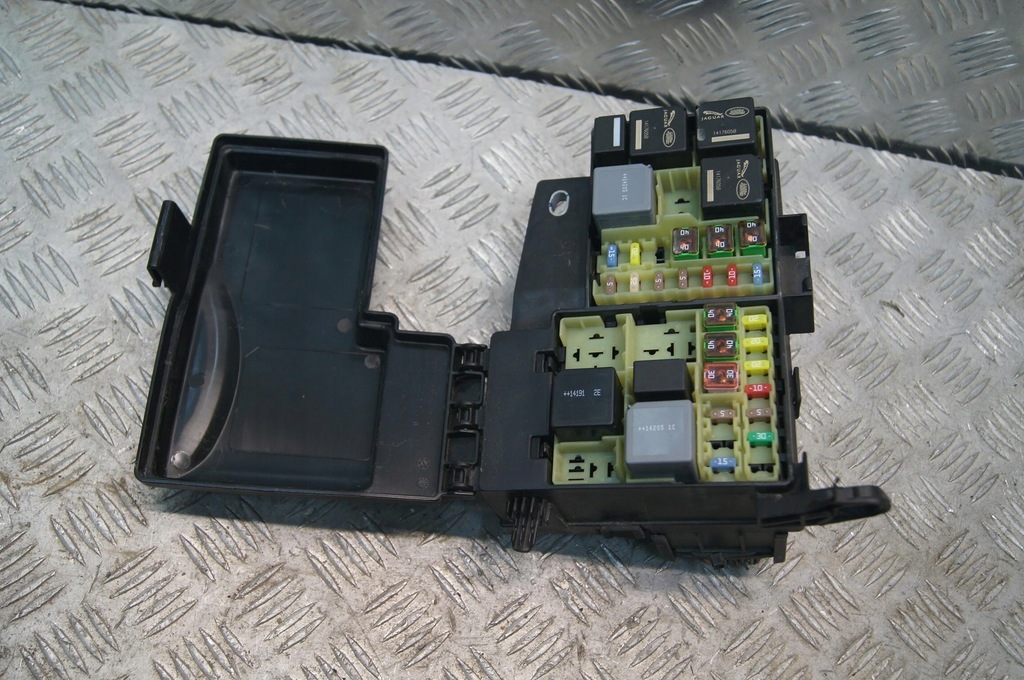 фото №6, Jaguar f-type x152 коробка предохранителей реле