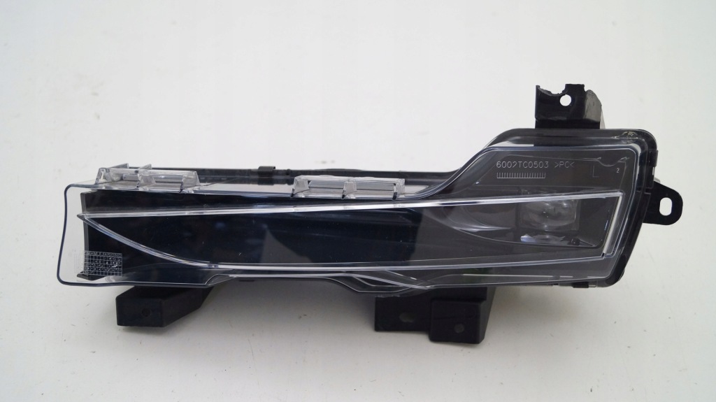 Купити Tesla 3 3 17-23 протитуманна фара led drl лівий 1077395-00-d t