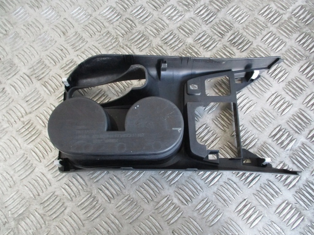 фото №7, Бардачок na кружки mitsubishi asx 10-16r 8011a83022