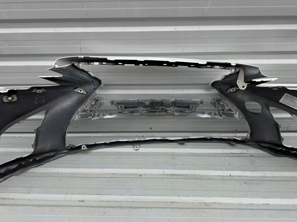 фото №14, Lexus ls v 5 ls500h 17r- бампер перед передній pod омивачі pdc 52119-50f20