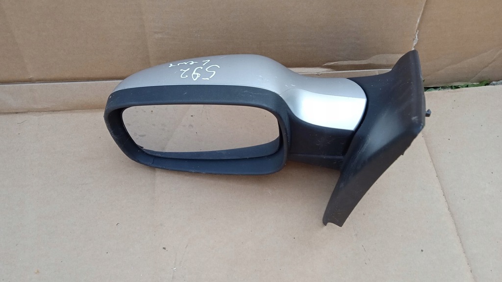 фото №1, Renault clio iii зеркало левая 5pin ted69