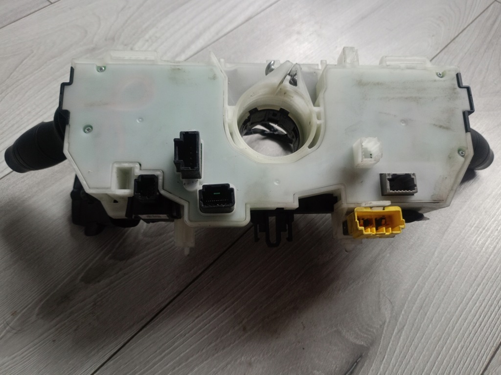 фото №4, Переключатель комбинированный переключатели лента 255670019r renault scenic iii megane