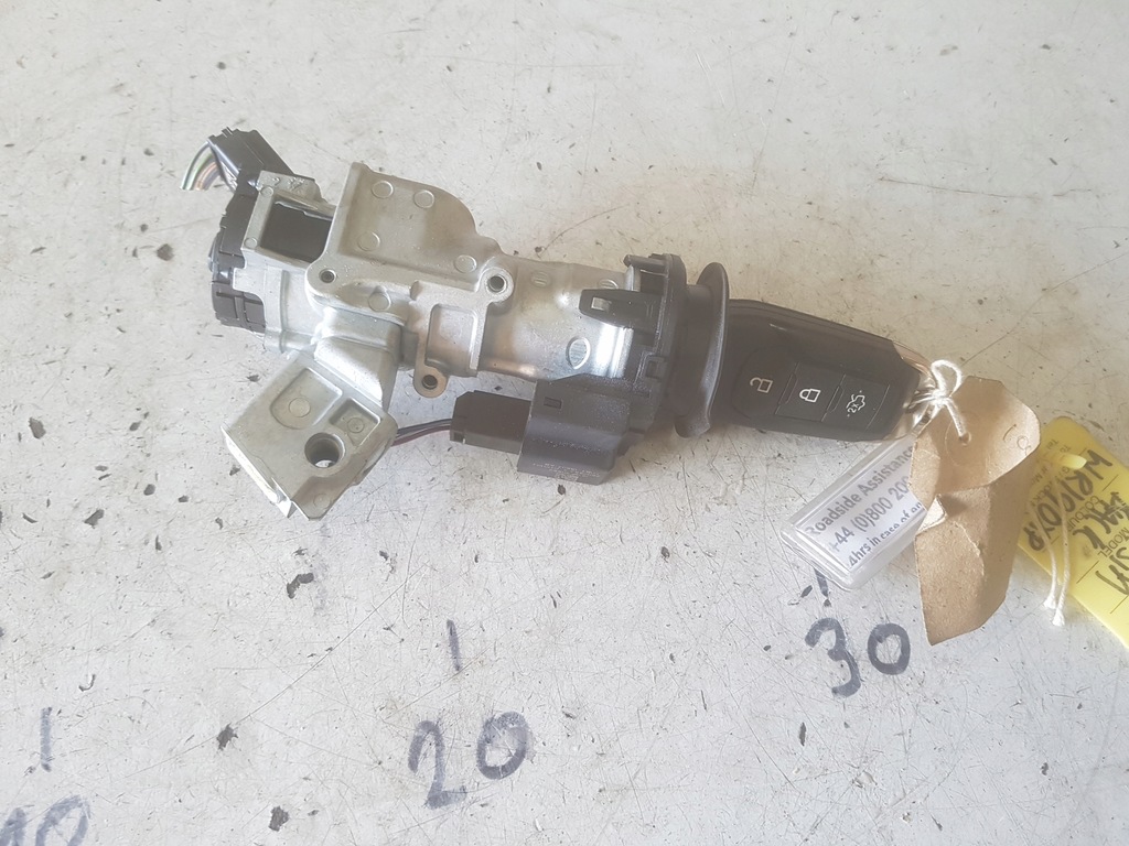 фото №1, Ford fiesta mk8 16r- замок запалювання ключ