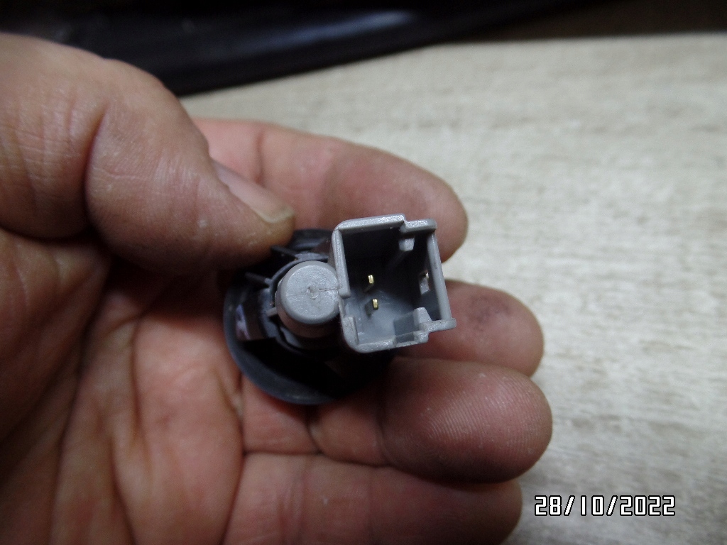 фото №9, Датчик замыкание дверь alfa romeo giulietta tonale fiat tipo doblo 09-