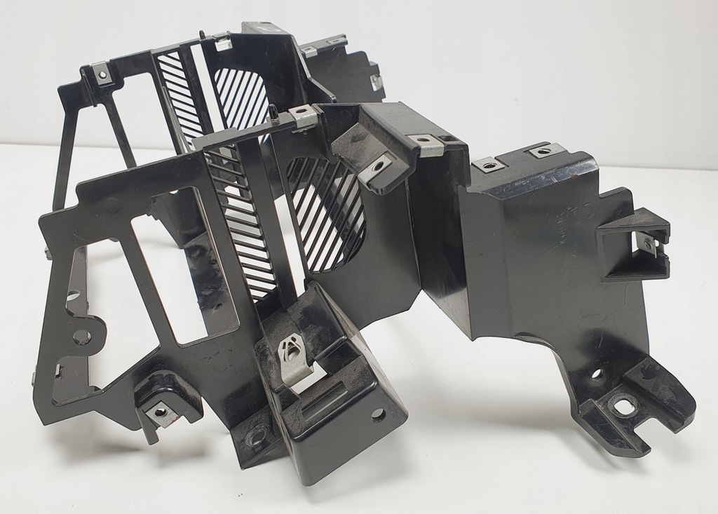 фото №5, Каркас рамка консоли радио discovery sport l550