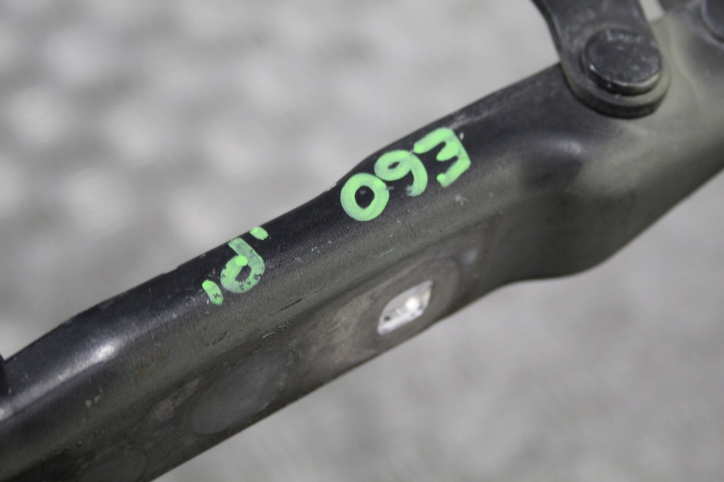 фото №3, Петля капот правый bmw 5 e60