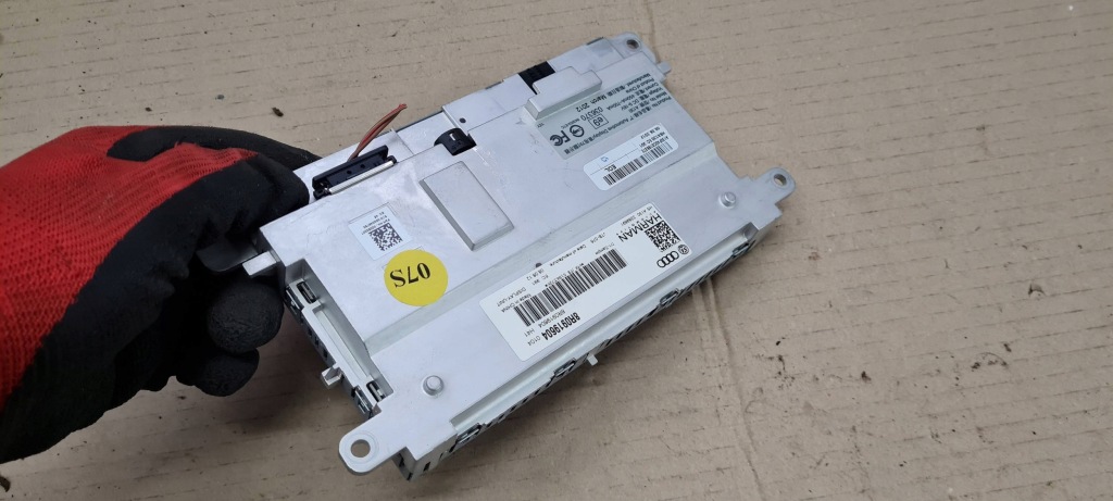 фото №6, Q5 8r экран дисплей монитор mmi 8r0919604 a5 a4 b8