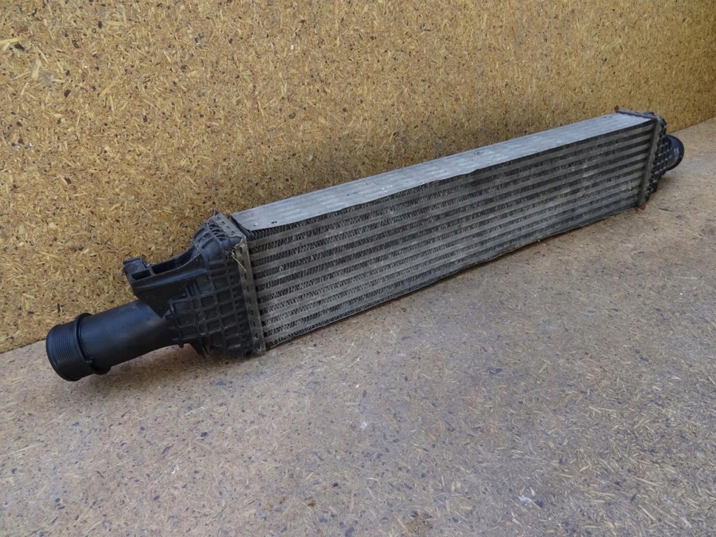 Audi a4 b8 8k a5 8t 2.0 tfsi радіатор повітря інтеркулер 8k0145805g Зі Шроту