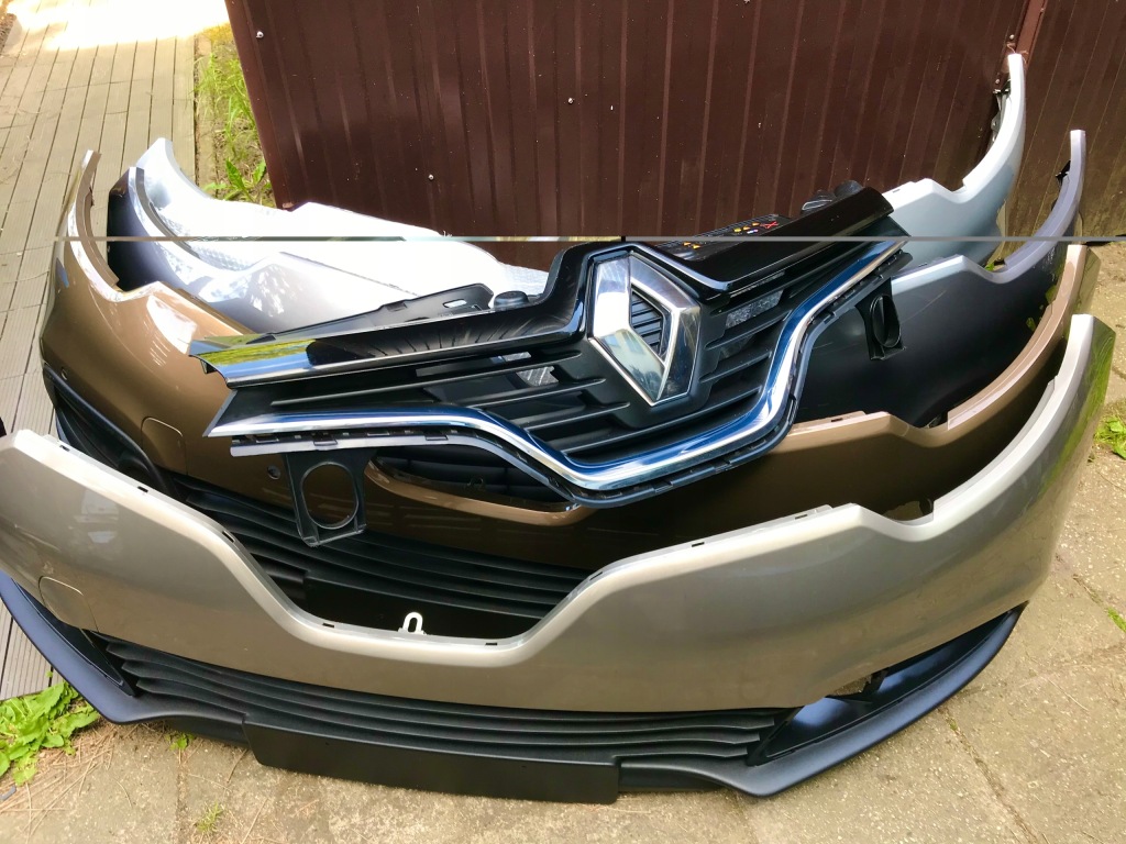 Купити Гарний бампер renault captur 2013r. кольори