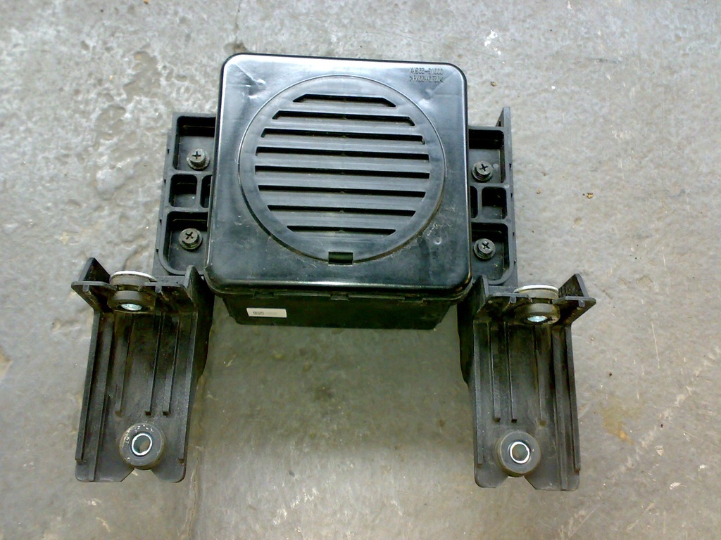 фото №1, Kia niro lift 2019 - plug-in динамік симулятор звуку перед