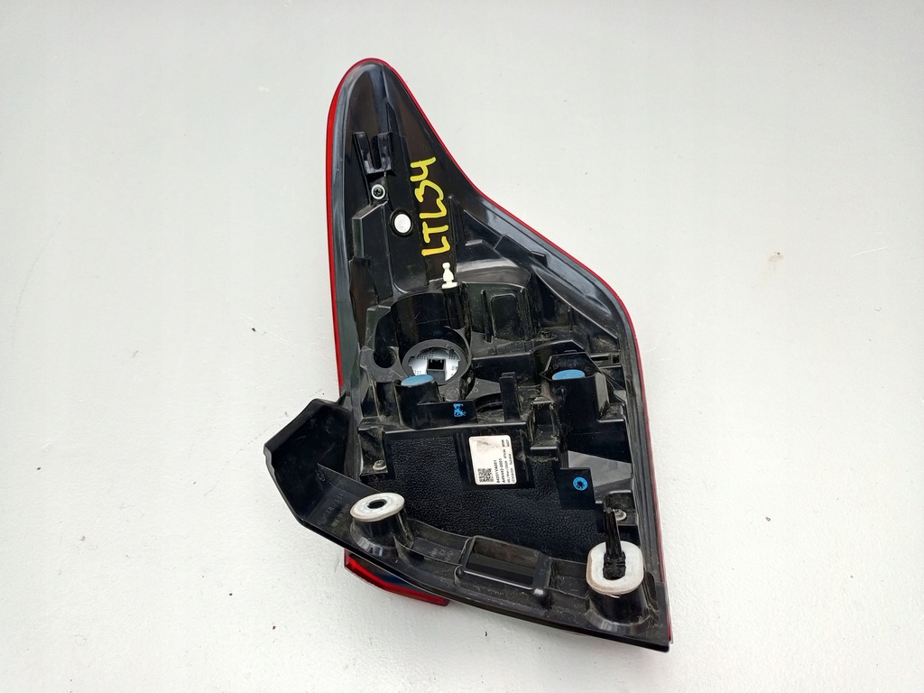 фото №10, Subaru levorg 2017- лампа задняя левая левый задняя 84201va051 ÷