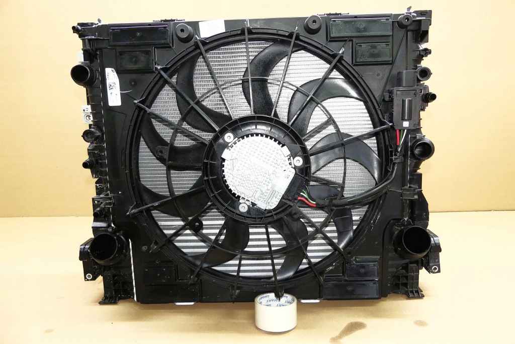 Bmw x3 g01 lci 20dx 2.0 d b47 xdrive 23r 18km комплектная радиатор воды идеальное состояние с Разборки