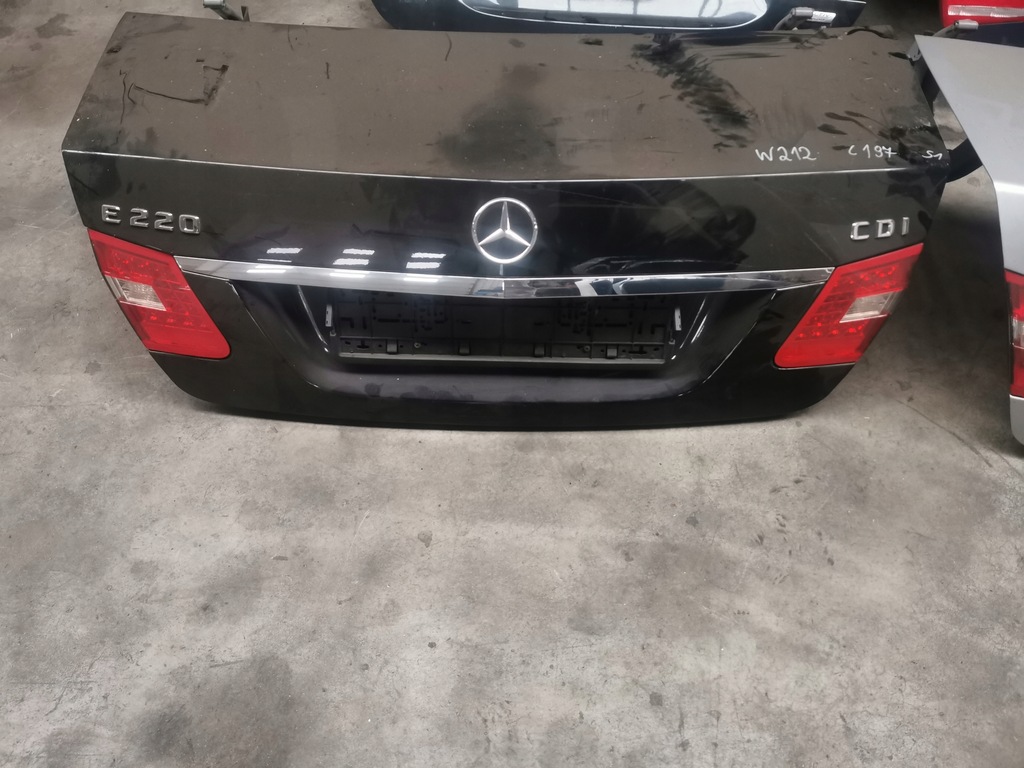 фото №6, Mercedes w212 sedan кришка багажника багажника задня kod c197