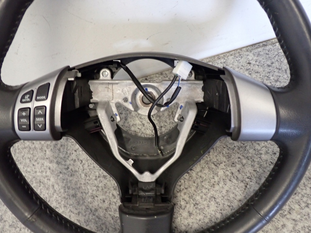 фото №4, Suzuki sx4 06-13 воздуховод колесо руля