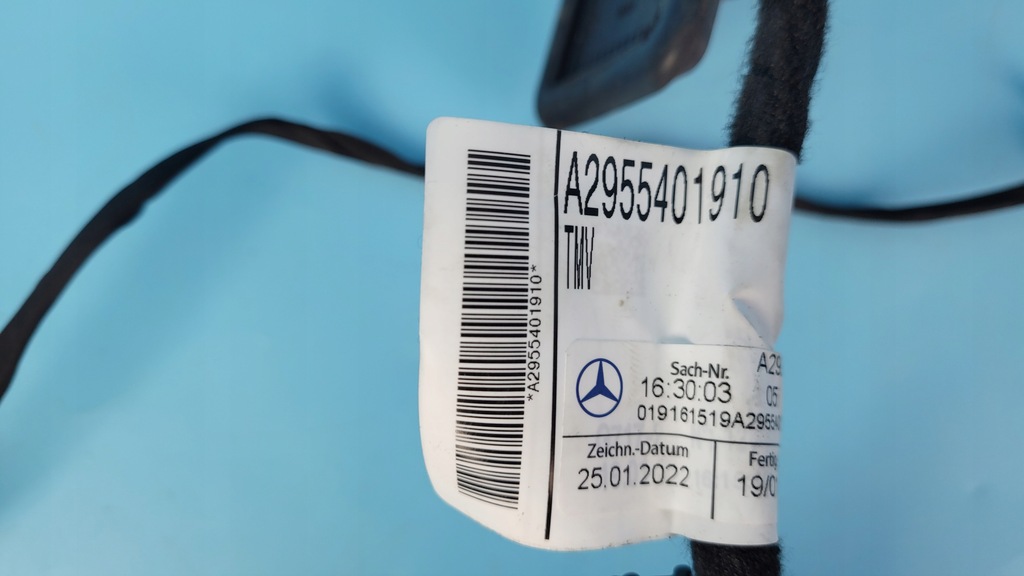фото №13, Mercedes eqe w295 350+ 23r жгут трубопровод дверь левый перед a2955401910