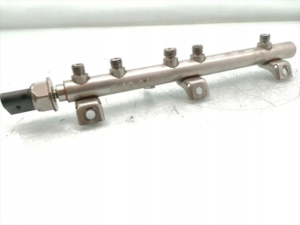 фото №9, Bmw 3 series молдинг упорскування 320i бензин 125kw 170 hp 7562474 7537318