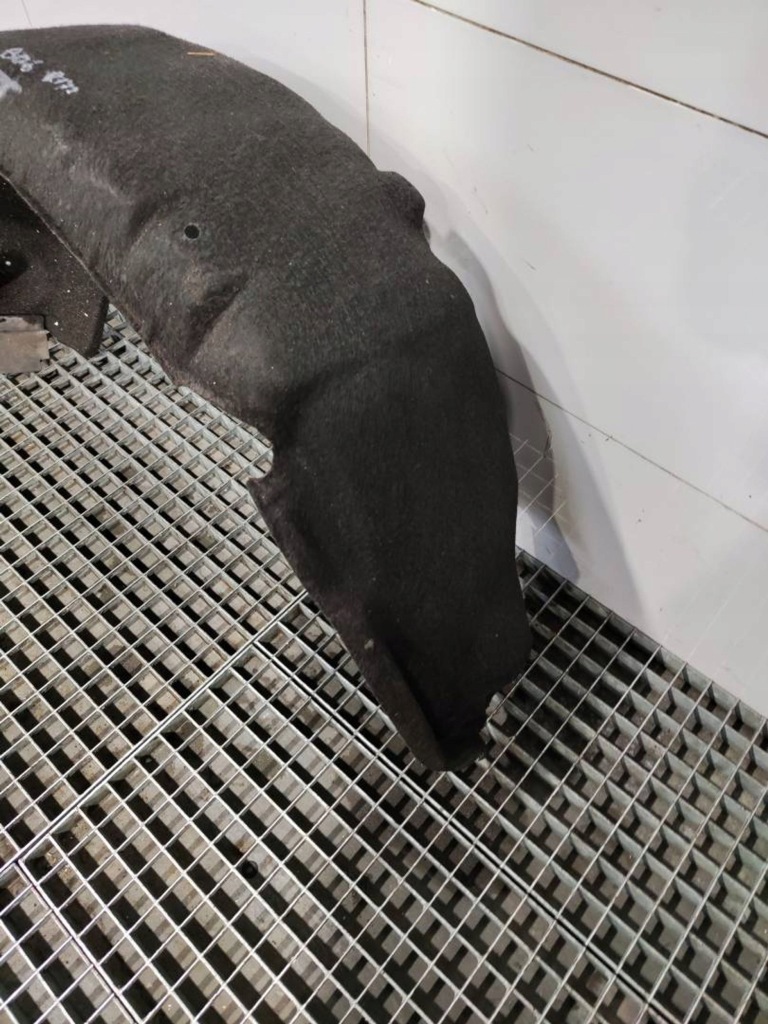 фото №3, Підкрилок лівий задня задні - mercedes r172 w172 slk