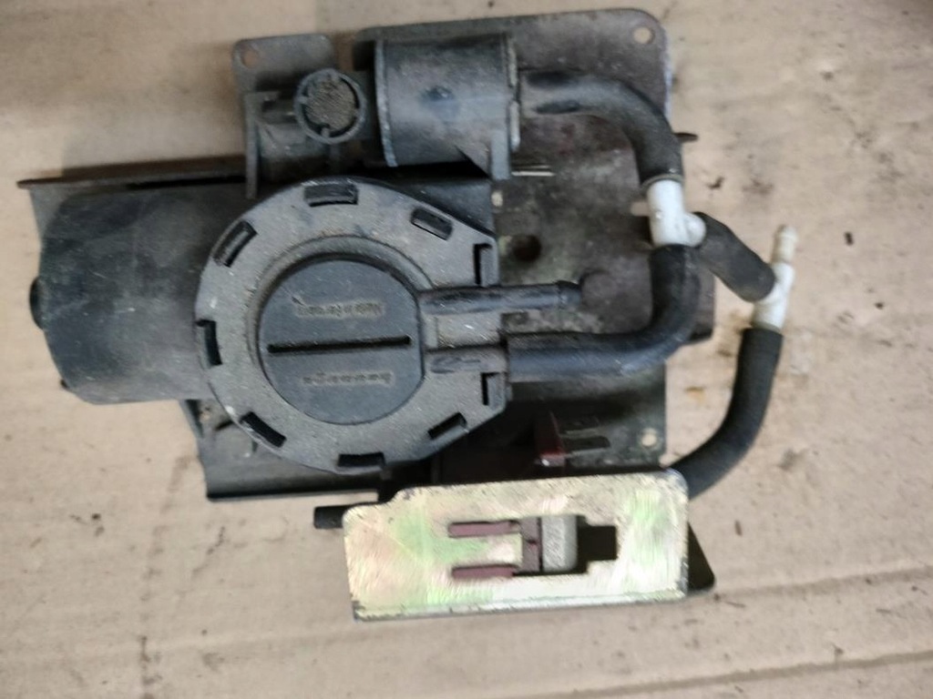 фото №1, Насос вакуум citroen bx xm i ii peugeot 605 1.9 2.5