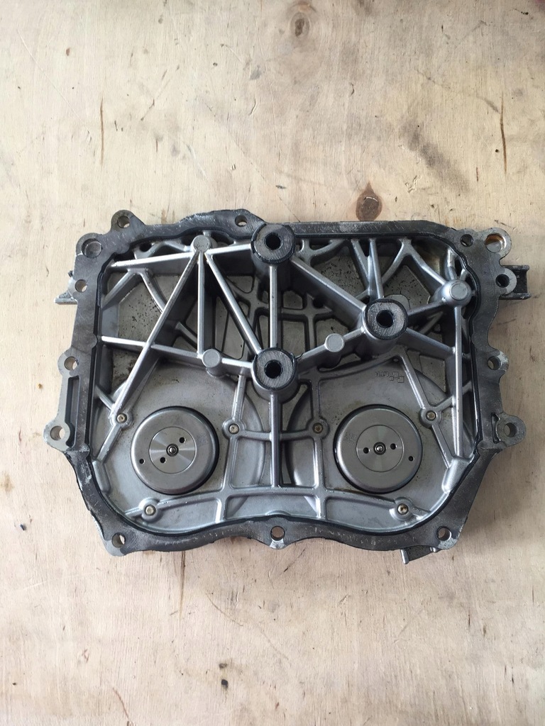 фото №5, Mercedes cla45 amg w117 корпус rozrządu`