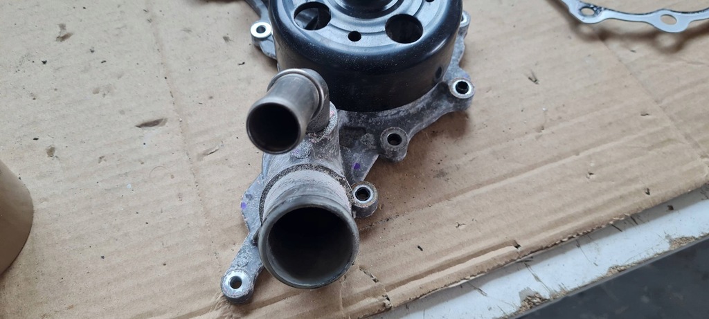 фото №12, Chrysler pacifica 2022 насос wody корпус 3.6 v6 68212513af