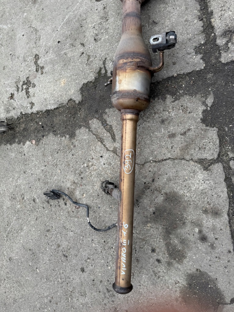 Trafic iii vivaro 14- катализатор выхлоп 1.6 biturbo 93459488 Киев