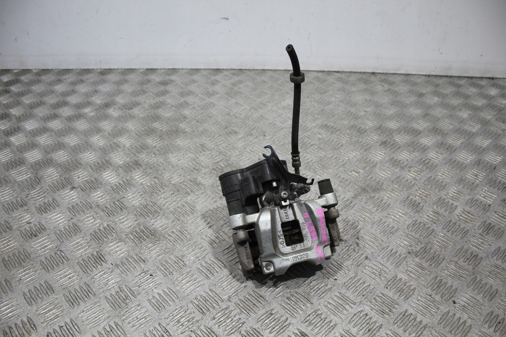 фото №1, Суппорт тормозной левый задняя evoque ii 2 l551